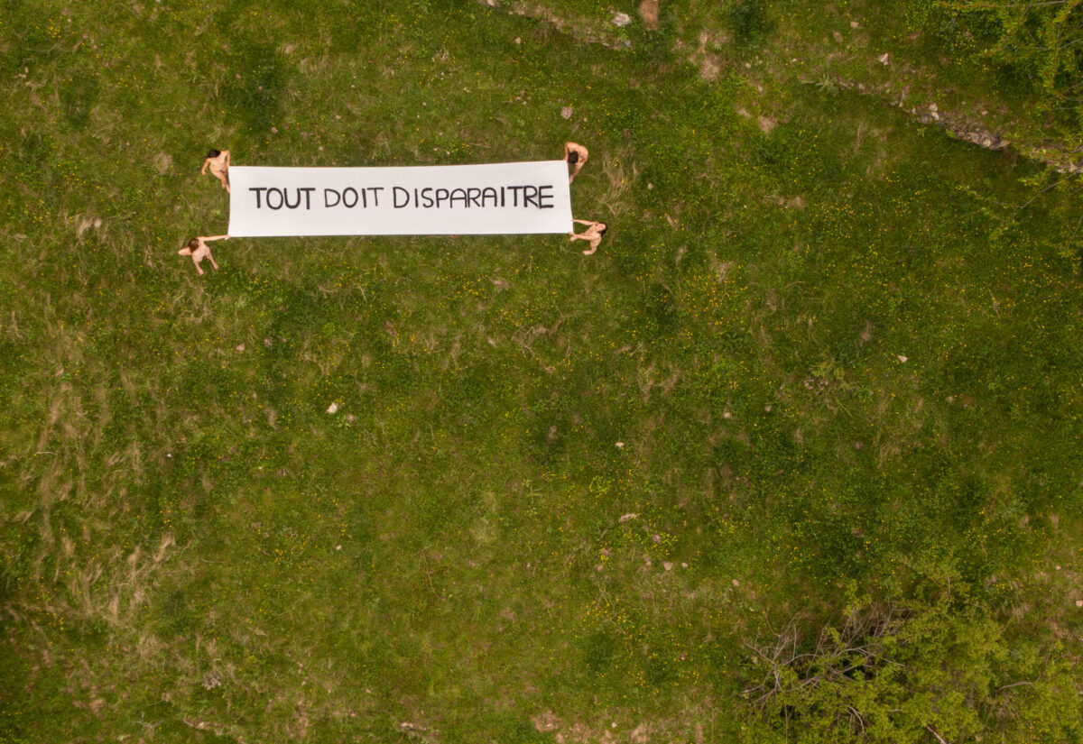 Tout doit disparaitre
